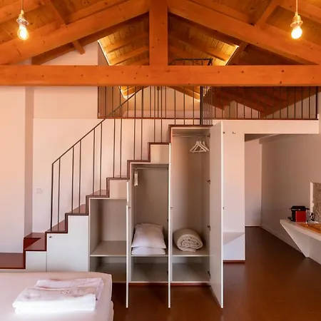 Vitoriahouse Penthouse & Terrace Downtown Spot *